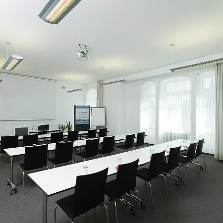 Hotel Bildungshaus St. Bernhard - Wohnen Und Tagen Rastatt