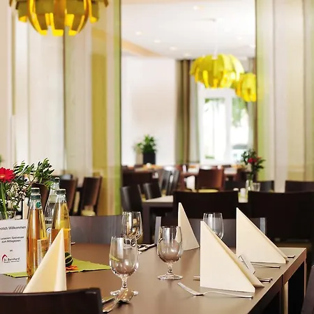 Bildungshaus St. Bernhard - Wohnen Und Tagen 2* Rastatt