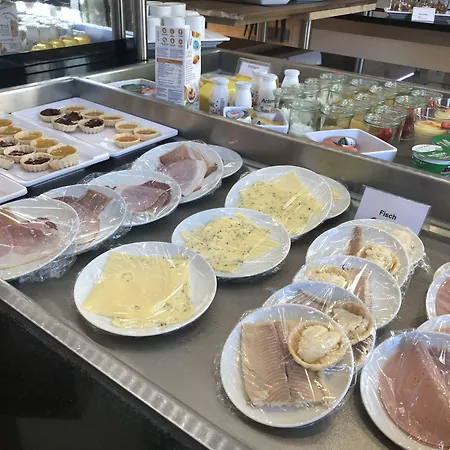 Bildungshaus St. Bernhard - Wohnen Und Tagen Hotel