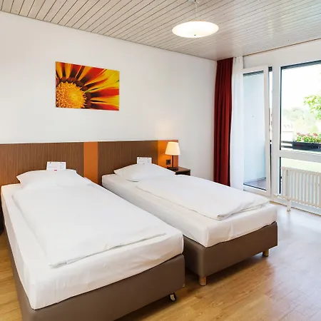 Bildungshaus St. Bernhard - Wohnen Und Tagen 2* Rastatt