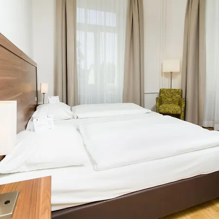 Hotel Bildungshaus St. Bernhard - Wohnen Und Tagen Rastatt