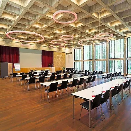Bildungshaus St. Bernhard - Wohnen Und Tagen 2*