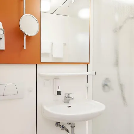 Bildungshaus St. Bernhard - Wohnen Und Tagen 2*