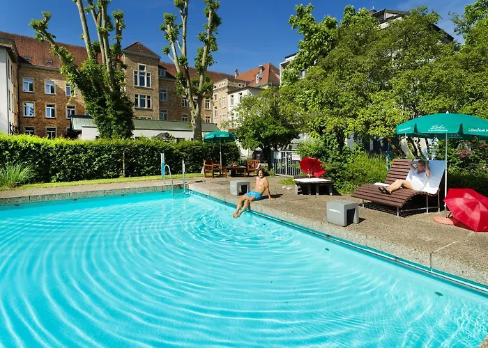 Bildungshaus St. Bernhard - Wohnen Und Tagen 2* ラシュタット